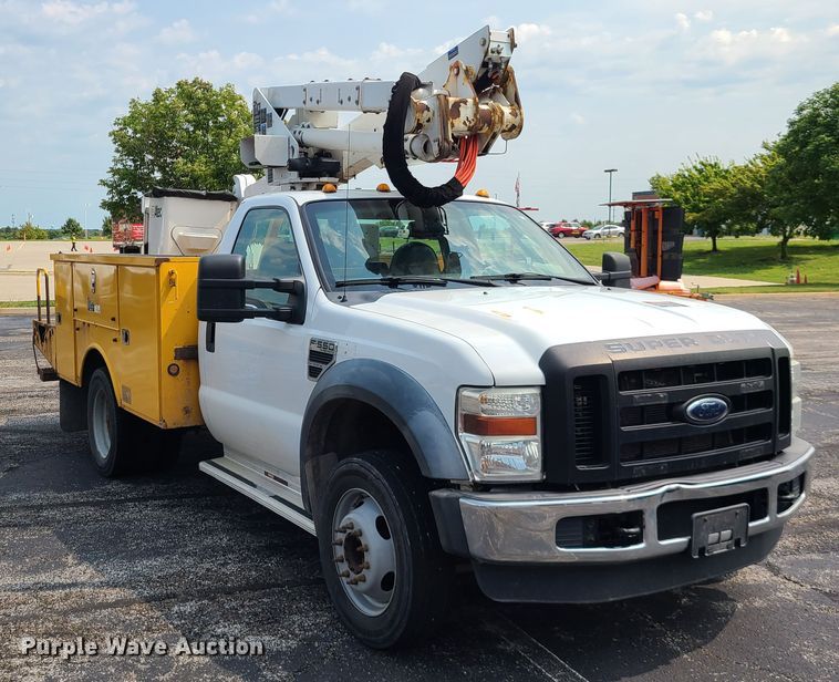image for item IU9438 2010 Ford F550  bucket truck