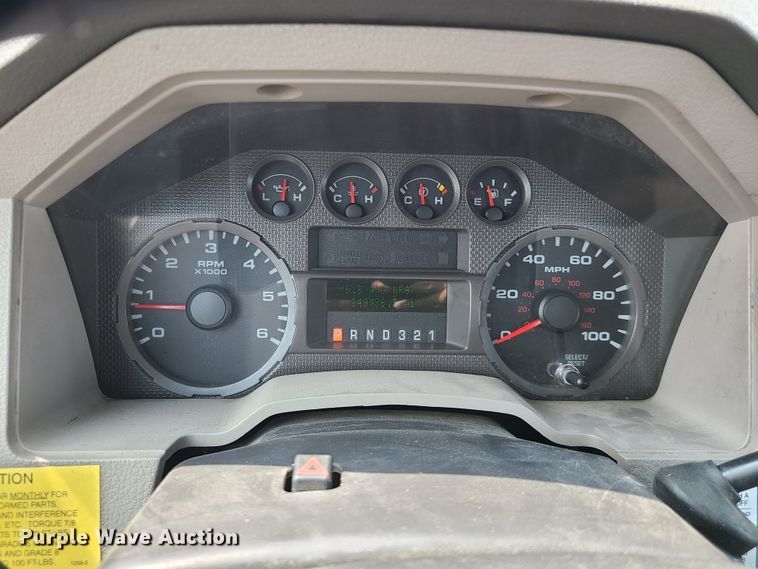 image for item IU9438 2010 Ford F550  bucket truck