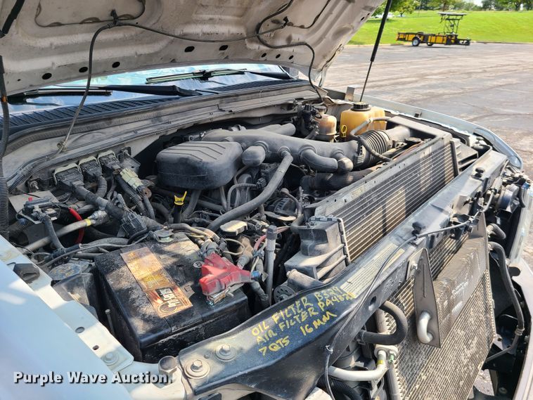 image for item IU9438 2010 Ford F550  bucket truck