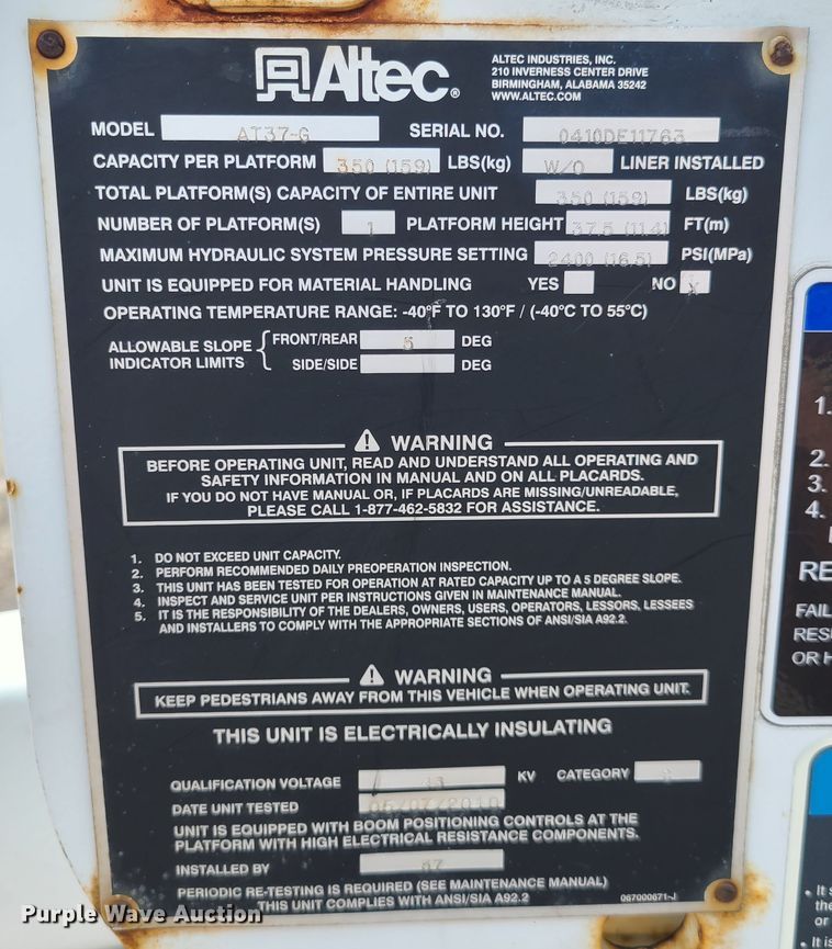 image for item IU9438 2010 Ford F550  bucket truck