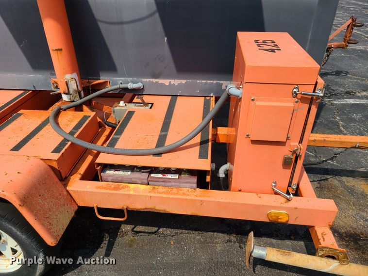 image for item IU9459 American Signal  message board trailer