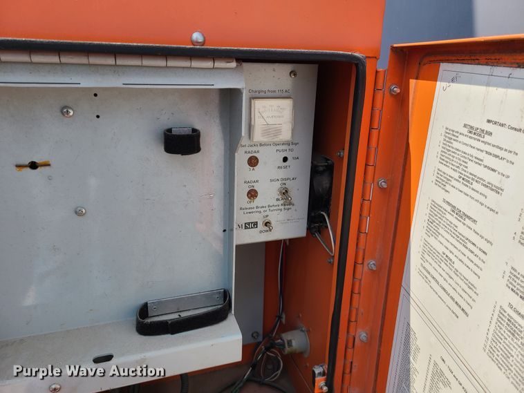 image for item IU9459 American Signal  message board trailer