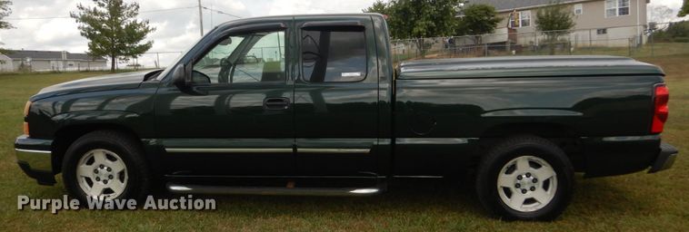 image for item JG9141 2007 Chevrolet Silverado 1500  Ext. Cab pickup truck