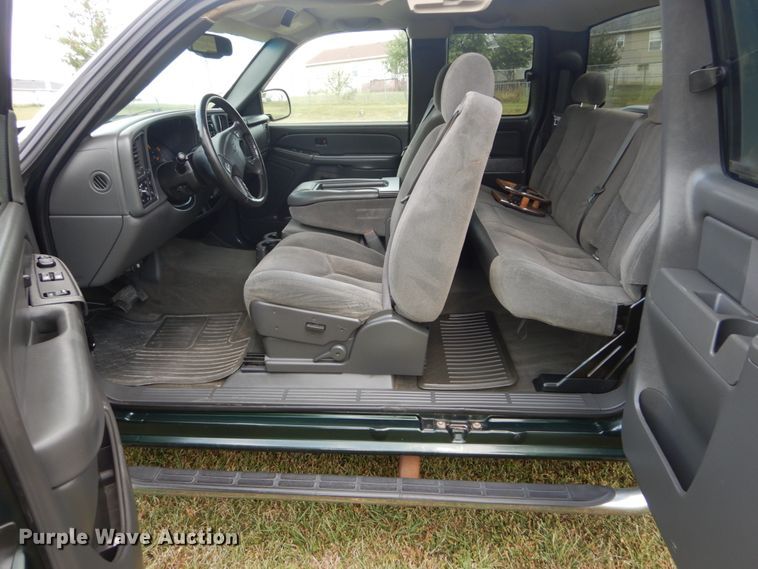 image for item JG9141 2007 Chevrolet Silverado 1500  Ext. Cab pickup truck