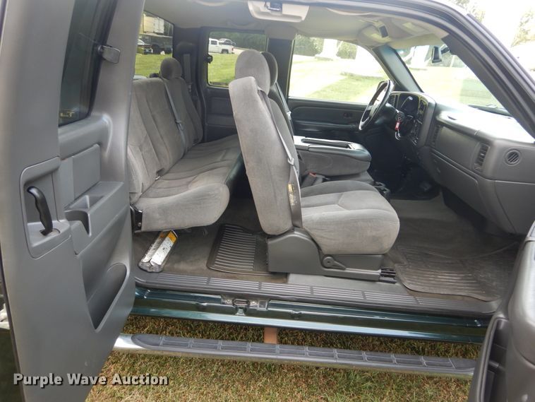 image for item JG9141 2007 Chevrolet Silverado 1500  Ext. Cab pickup truck