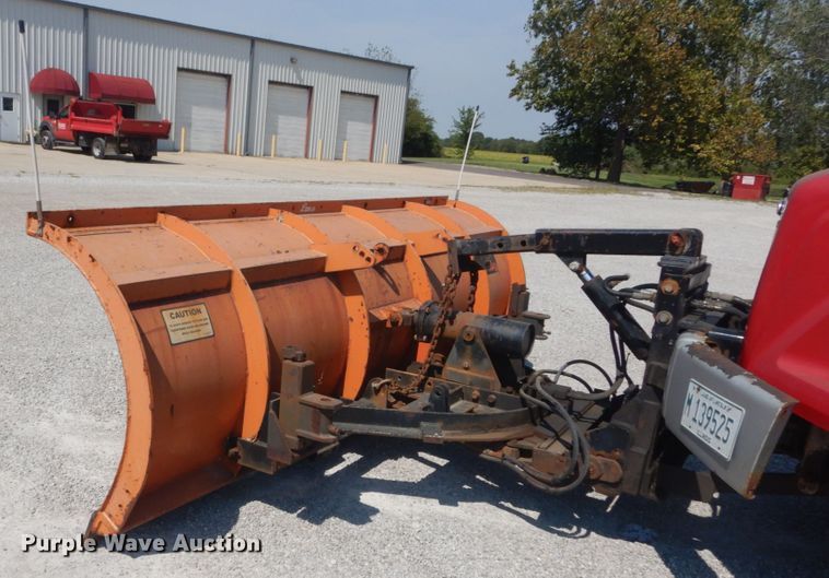 image for item JG9148 2003 Freightliner FL70  dump truck