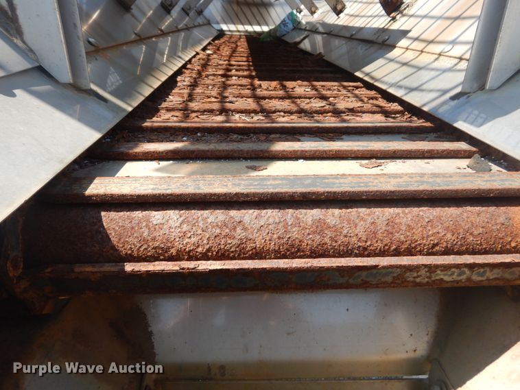 image for item JG9148 2003 Freightliner FL70  dump truck