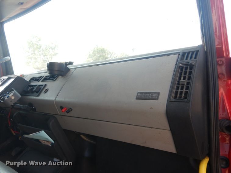 image for item JG9148 2003 Freightliner FL70  dump truck