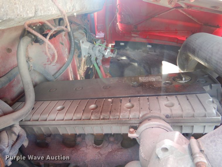 image for item JG9148 2003 Freightliner FL70  dump truck