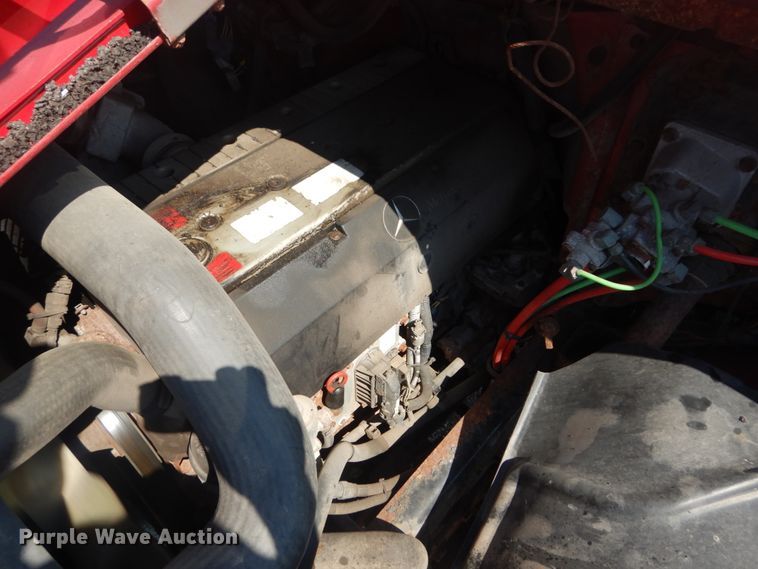 image for item JG9148 2003 Freightliner FL70  dump truck