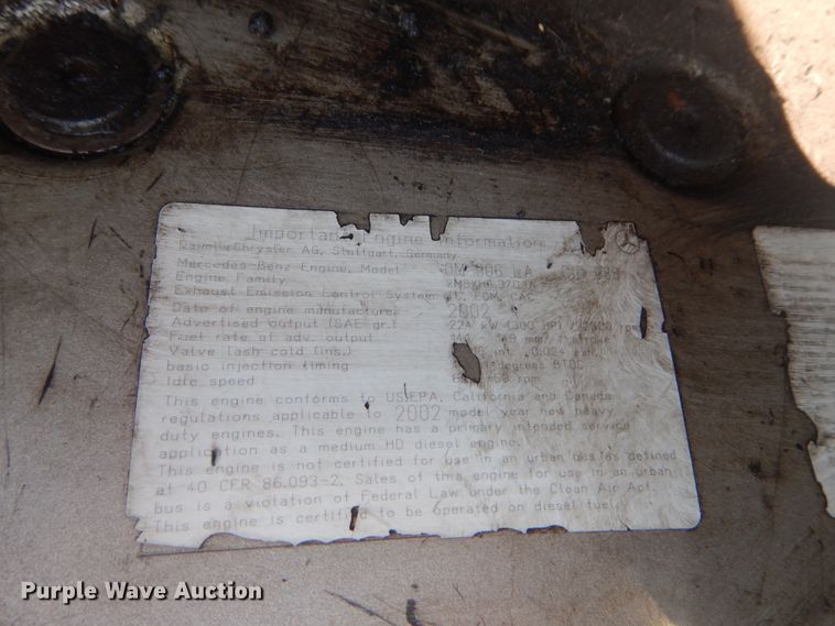 image for item JG9148 2003 Freightliner FL70  dump truck