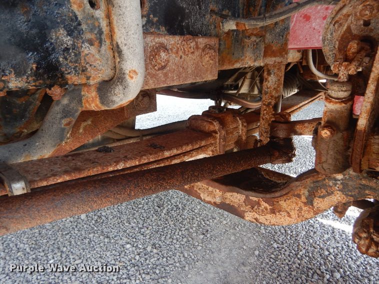 image for item JG9148 2003 Freightliner FL70  dump truck