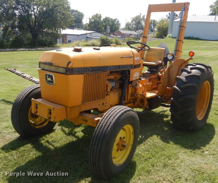 image for item JG9172 1986 John Deere 2150  tractor