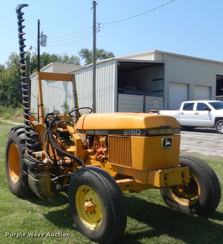 image for item JG9172 1986 John Deere 2150  tractor