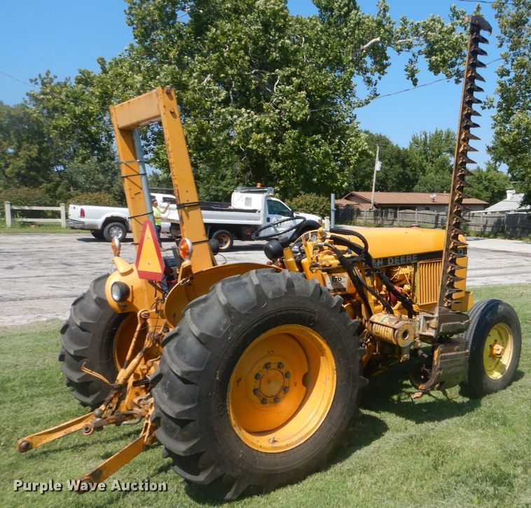 image for item JG9172 1986 John Deere 2150  tractor