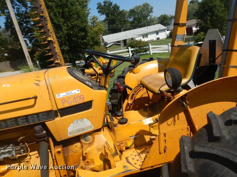 image for item JG9172 1986 John Deere 2150  tractor