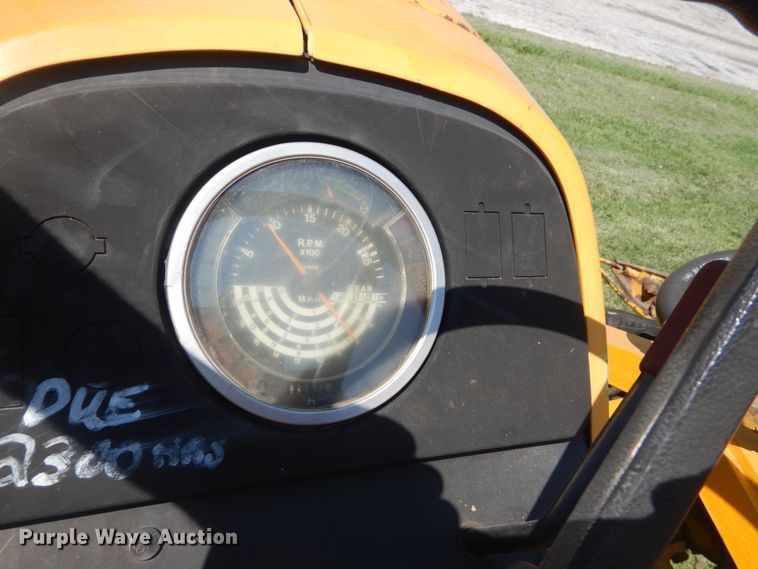 image for item JG9172 1986 John Deere 2150  tractor