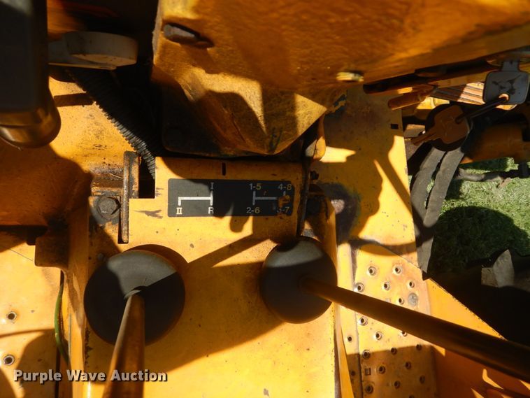 image for item JG9172 1986 John Deere 2150  tractor