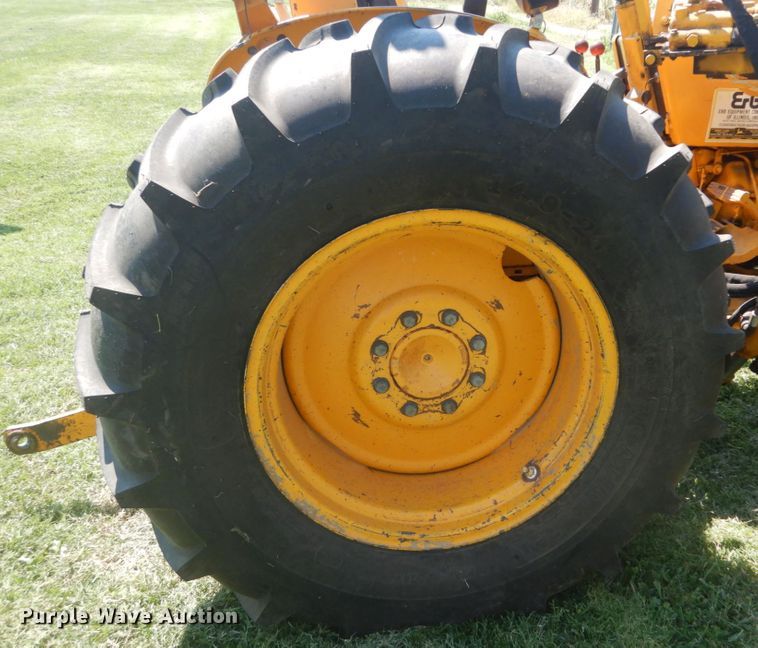 image for item JG9172 1986 John Deere 2150  tractor