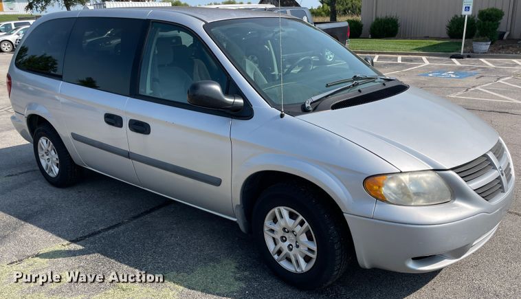 image for item JQ9595 2006 Dodge Grand Caravan  van