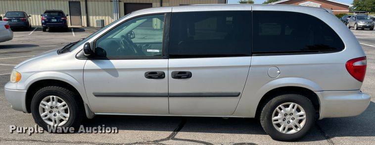 image for item JQ9595 2006 Dodge Grand Caravan  van