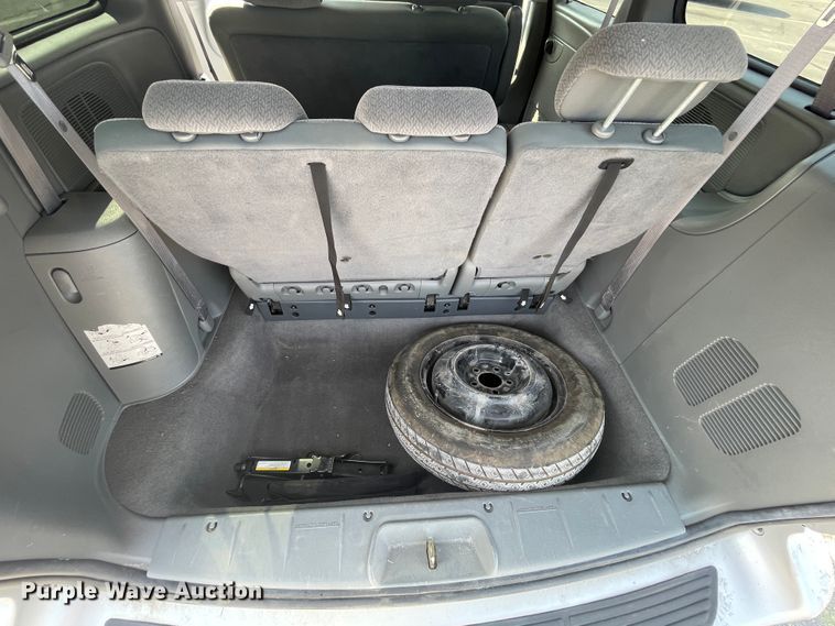 image for item JQ9595 2006 Dodge Grand Caravan  van