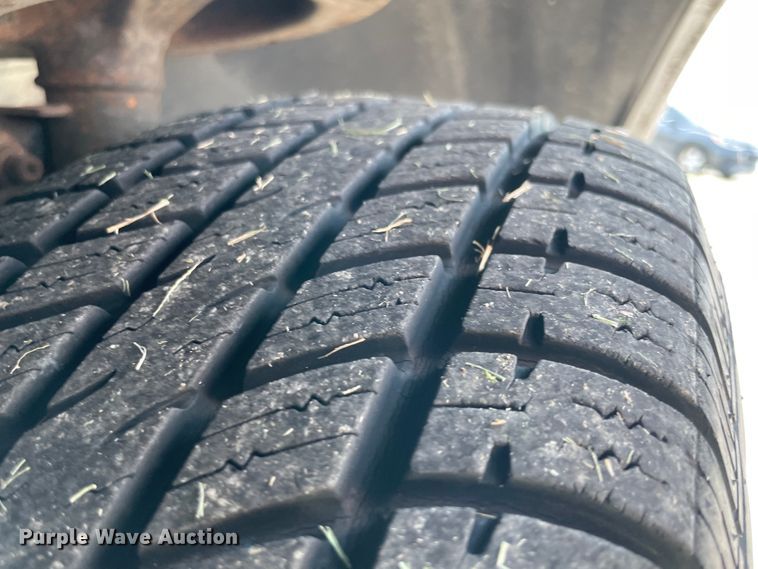 image for item JQ9595 2006 Dodge Grand Caravan  van