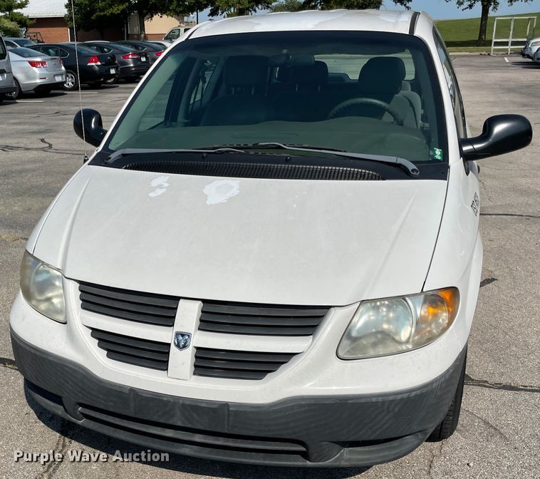 image for item JQ9596 2006 Dodge Caravan  van