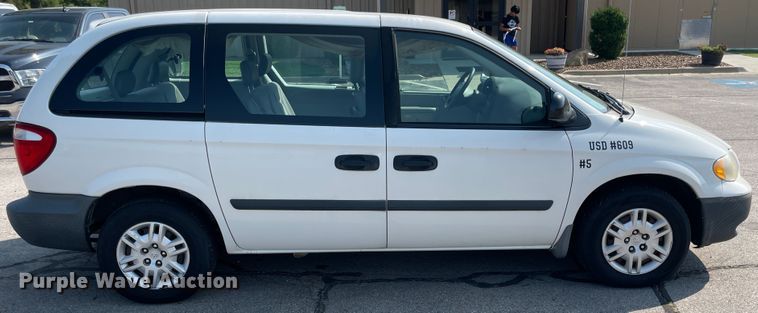 image for item JQ9596 2006 Dodge Caravan  van
