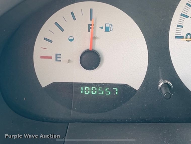 image for item JQ9596 2006 Dodge Caravan  van