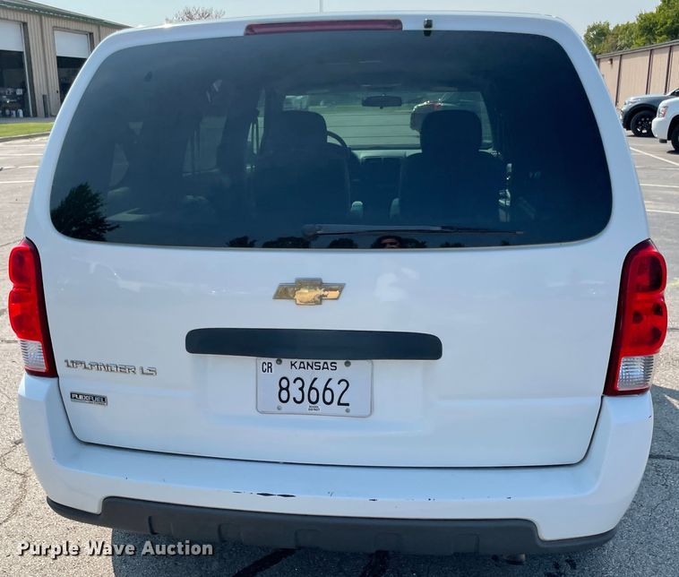 image for item JQ9598 2007 Chevrolet Uplander  van