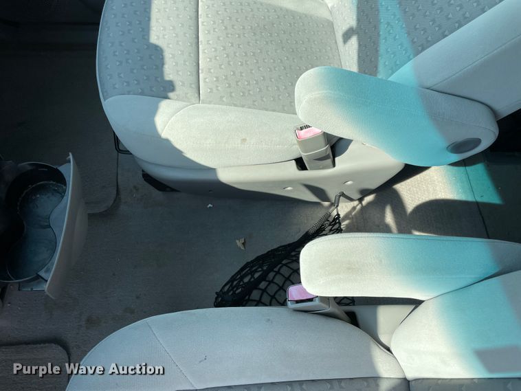 image for item JQ9598 2007 Chevrolet Uplander  van