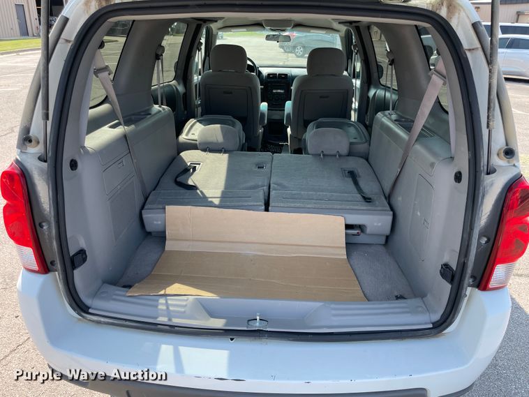 image for item JQ9598 2007 Chevrolet Uplander  van