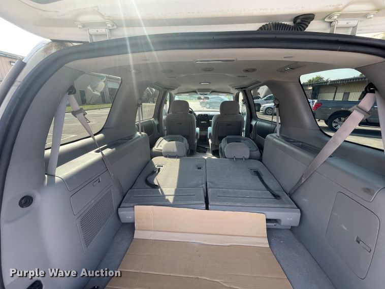 image for item JQ9598 2007 Chevrolet Uplander  van