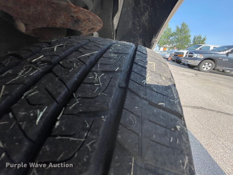 image for item JQ9598 2007 Chevrolet Uplander  van