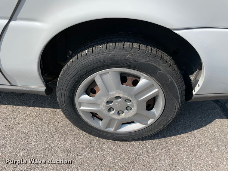 image for item JQ9598 2007 Chevrolet Uplander  van