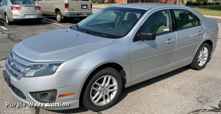 image for item JQ9599 2011 Ford Fusion S