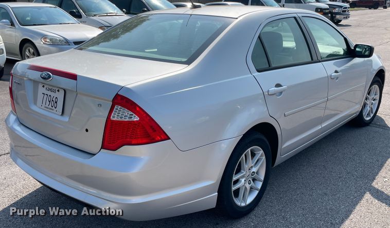 image for item JQ9599 2011 Ford Fusion S