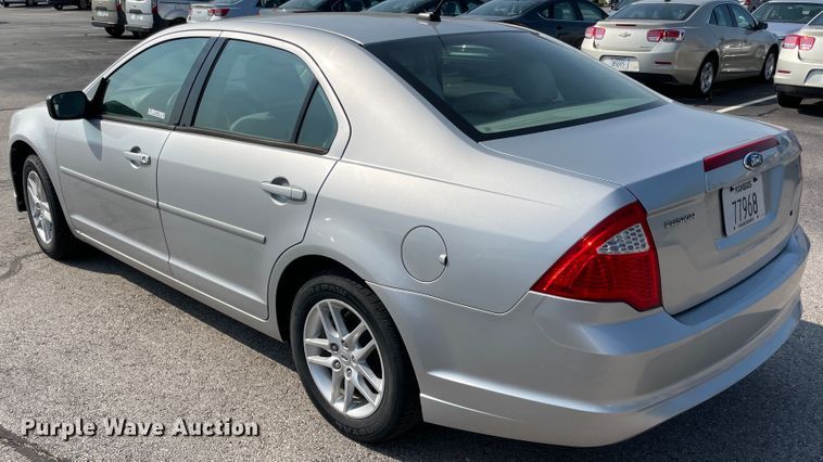 image for item JQ9599 2011 Ford Fusion S