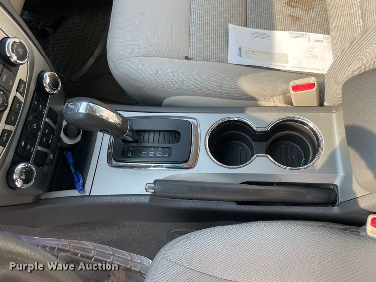 image for item JQ9599 2011 Ford Fusion S