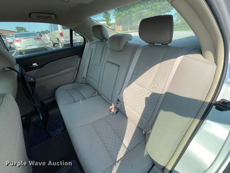 image for item JQ9599 2011 Ford Fusion S