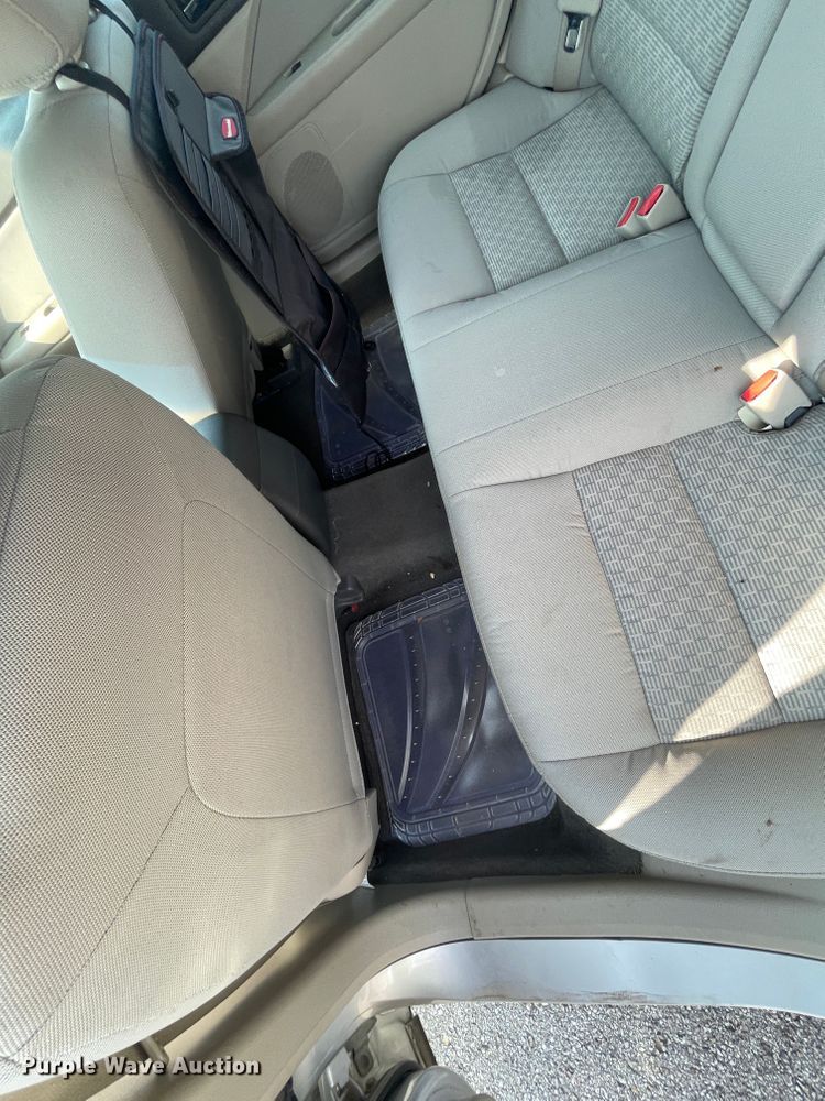 image for item JQ9599 2011 Ford Fusion S