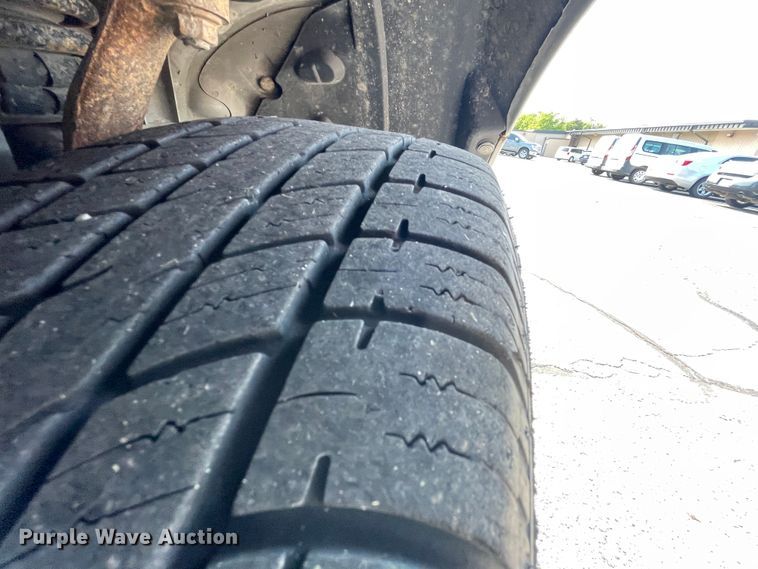 image for item JQ9599 2011 Ford Fusion S