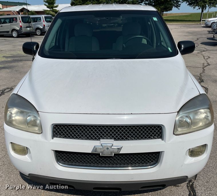image for item JQ9601 2008 Chevrolet Uplander  van