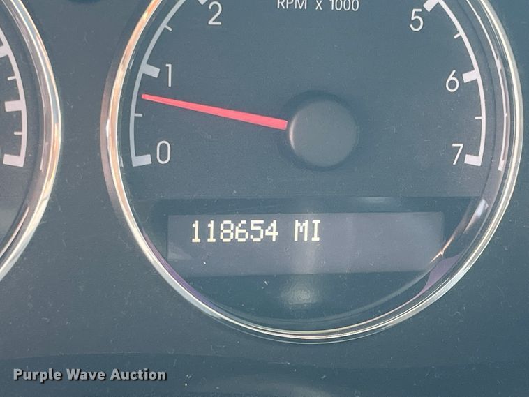 image for item JQ9601 2008 Chevrolet Uplander  van