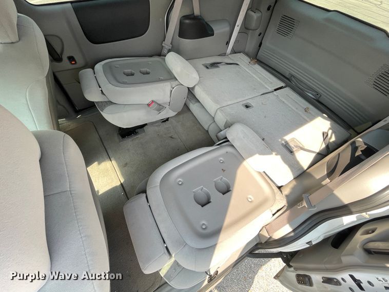 image for item JQ9601 2008 Chevrolet Uplander  van