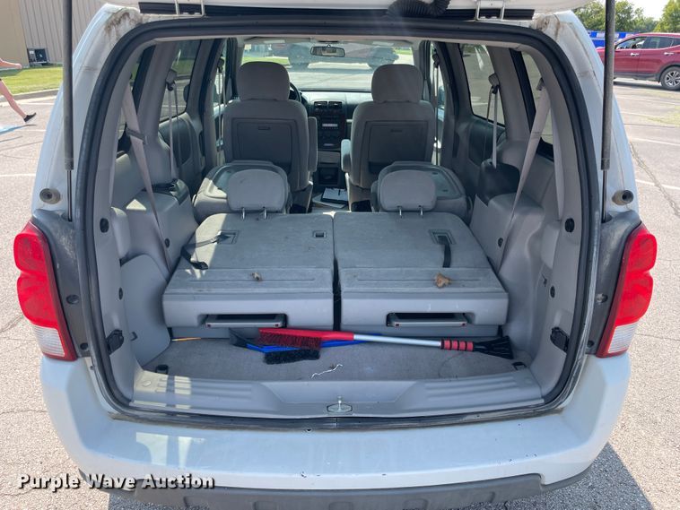 image for item JQ9601 2008 Chevrolet Uplander  van