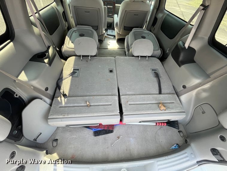 image for item JQ9601 2008 Chevrolet Uplander  van