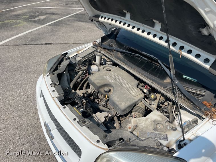 image for item JQ9601 2008 Chevrolet Uplander  van