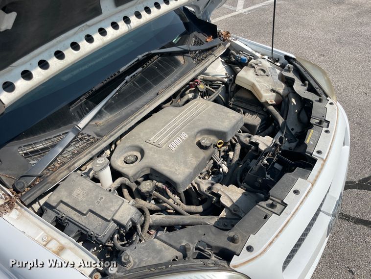 image for item JQ9601 2008 Chevrolet Uplander  van